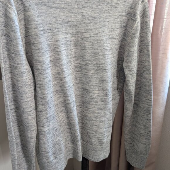 Banana Republic Factory Men's Sweater - Picture 5 of 9